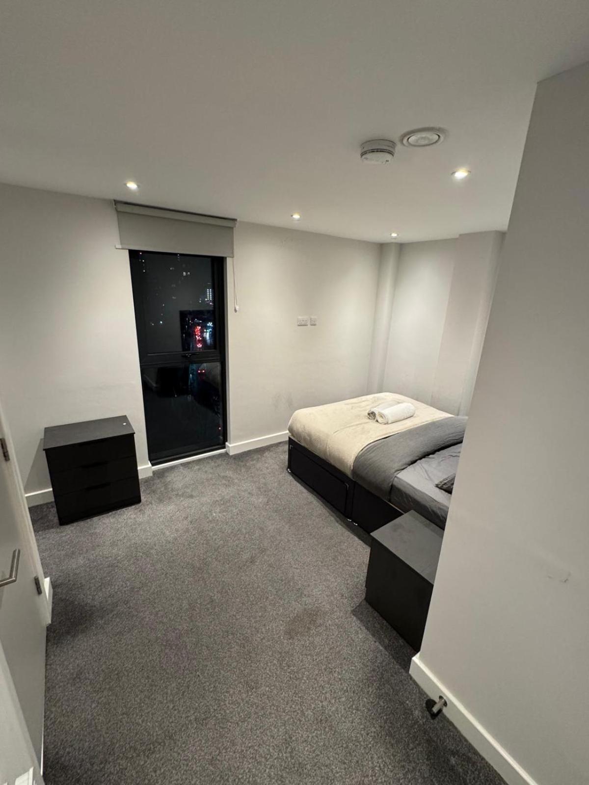 Regent Plaza Daire Manchester Dış mekan fotoğraf